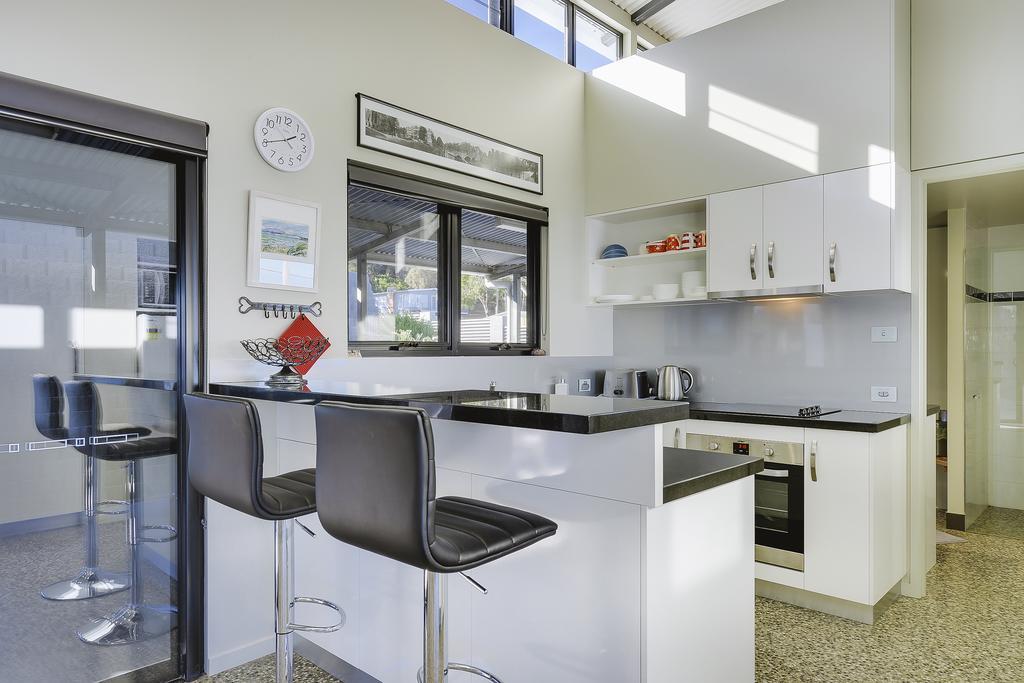 Park Beach Retreat Dodges Ferry Exterior photo